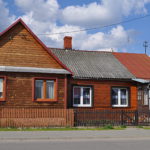 Po prawej dawny dom rzeźnika Nachmana (prawdopodobnie Klejnermana). Zdjęcie Katarzyna Winiarska