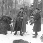 Premier Prus Hermann Goring przy stanowisku myśliwskim w Puszczy Białowieskiej 1938. Zdjęcie_ze zbiorów NAC